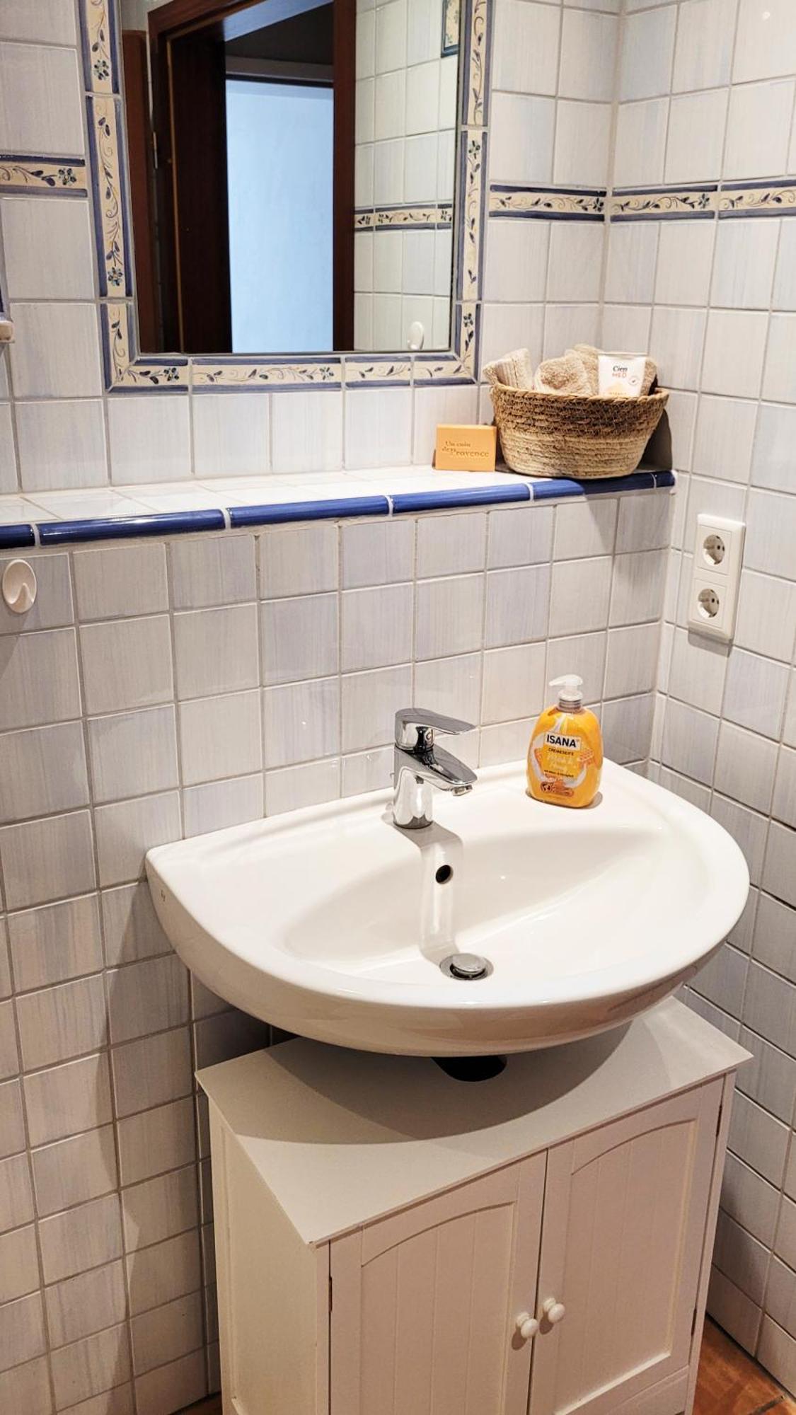 Modernes 1-Zimmer-Apartment Mit Galerie-Schlafkoje Im Skandinavischen Stil Ostenfeld  Екстериор снимка